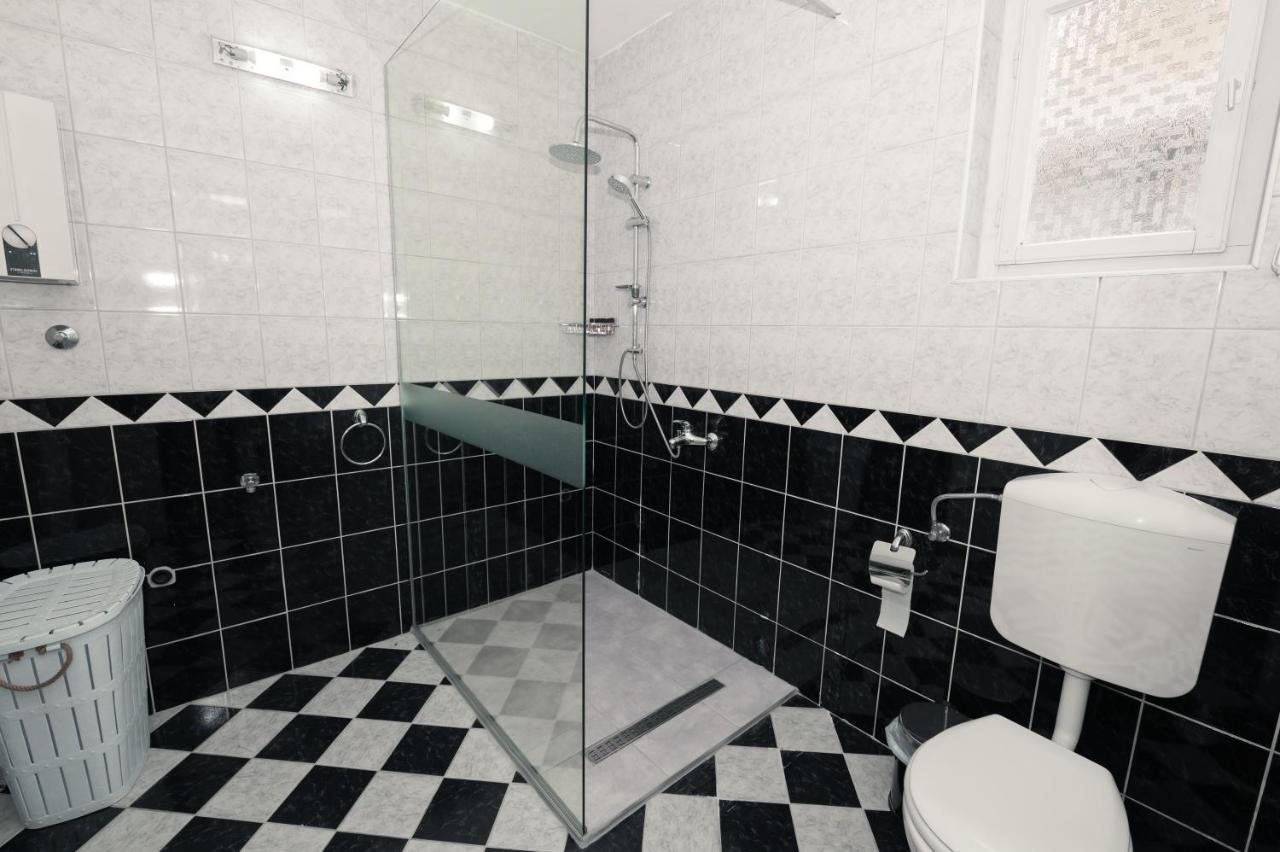 Guest House La Baja Ohrid Eksteriør billede
